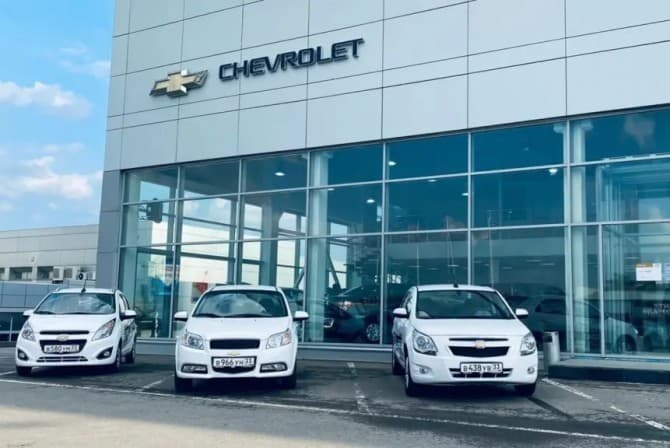 В России кончились запасы узбекских автомобилей