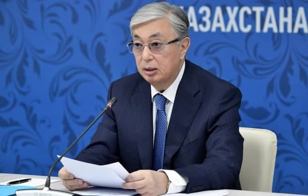 Qozog‘iston prezidenti hukumat iste’fosini qabul qildi