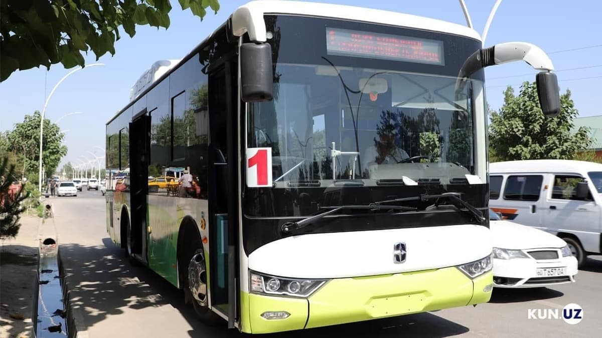 Andijon shahridagi avtobuslarga yo‘l harakati qoidalarini buzganlikni tasvirga oladigan kameralar o‘rnatiladi