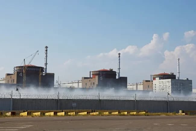 Rossiya Ukraina Zaporijjya AESni egallash uchun guruh jo‘natganini aytdi. Tunda stansiya yana o‘qqa tutilgan