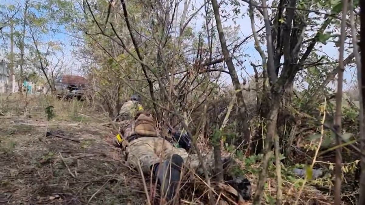 Ukraina özining Xerson oblastini Rossiyadan qaytarib oliş uçun hujum boşladi