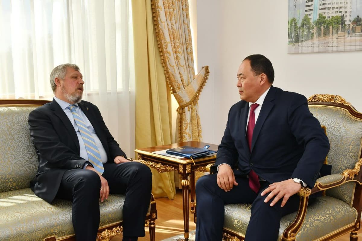 Посла Украины вызвали в МИД Казахстана