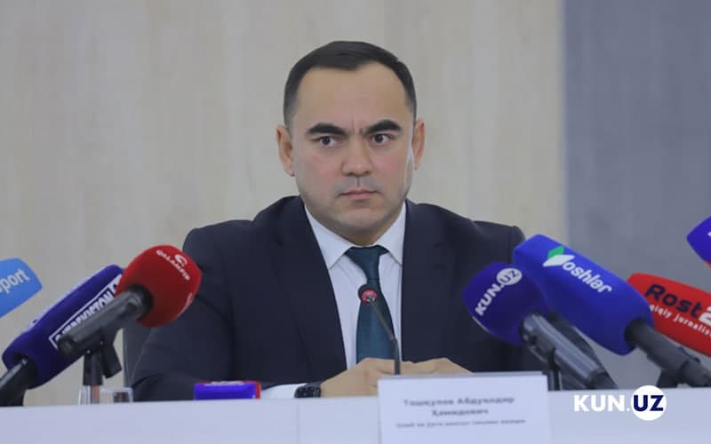 Minister Toshkulov speaks about admission to medical universities on a “super-contract” basis