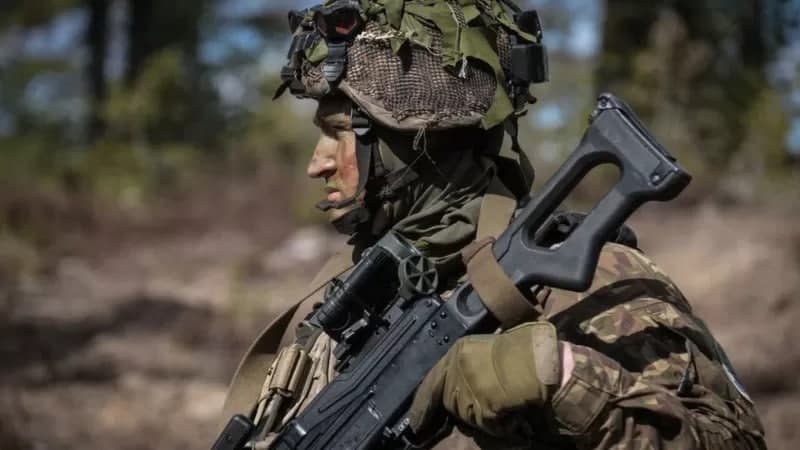 «Biz urushdan qo‘rqmaymiz. Biz tayyorlanyapmiz»: Finlandiya nega NATOga kirmoqda?