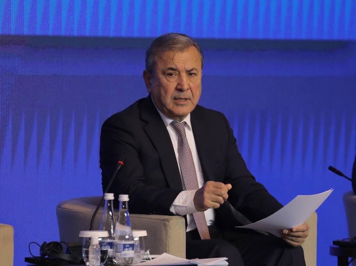 «Jamiyatning doimiy taraqqiyoti alohida shaxsga emas, tizim ishlashiga bog‘liq» - Sodiq Safoyev