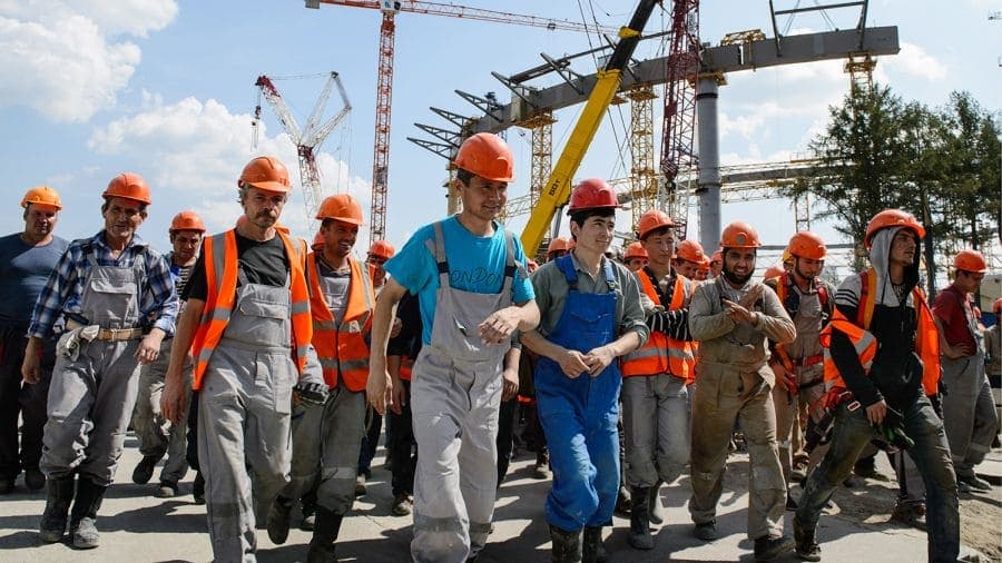 Названа главная ошибка мигрантов в России