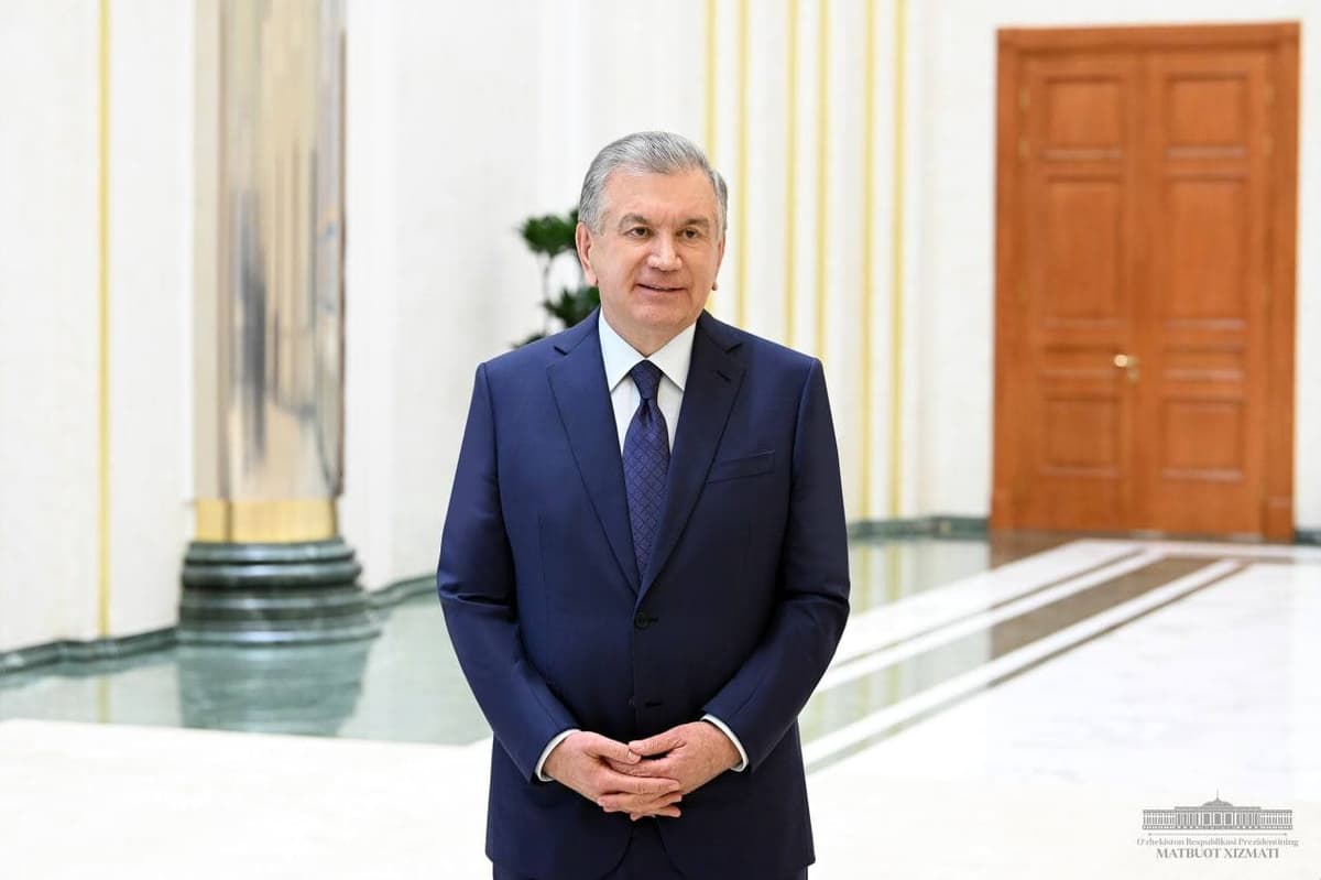 Шавкат Мирзиёев ознакомился с планами развития сельхозтехники