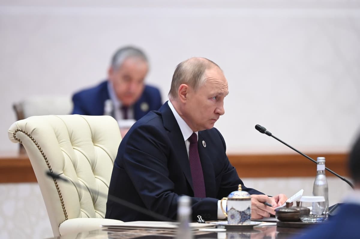 Путин призвал к снятию ЕС ограничений на поставку удобрений из РФ для развивающихся стран