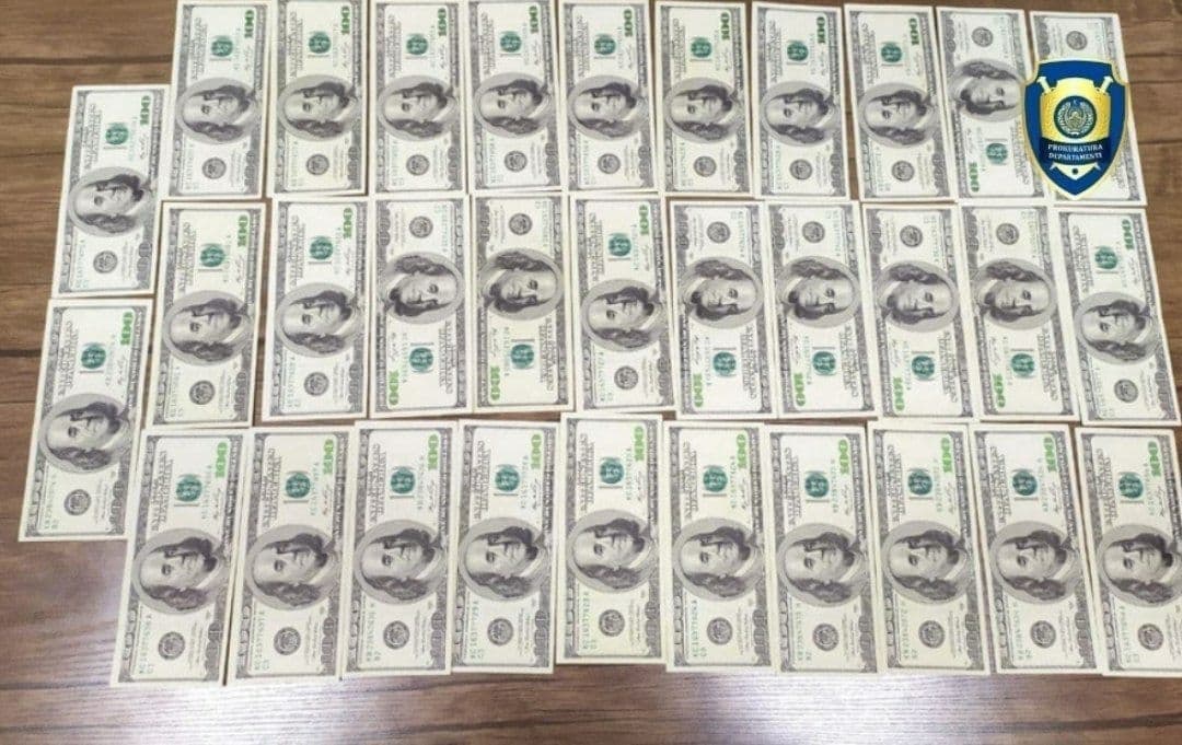 Piskent tumanida qarz evaziga berilgan qalbaki 3 200 AQSh dollari aniqlandi