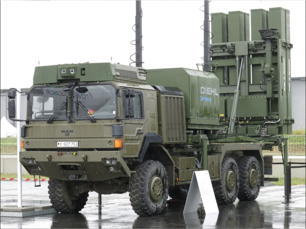 Ukrainaning yangi «kuzir»lari. NATO Ukrainaga qanday qurollar yetkazib bermoqchi?