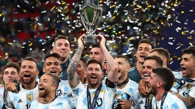 Messi va Di Mariya Italiyani yakson etishdi. Bu Argentina JCh-2022 favoritlaridan biri bo‘ladi