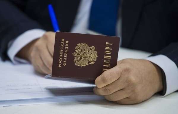 В Госдуме предложили выдавать гражданство РФ всем русскоговорящим