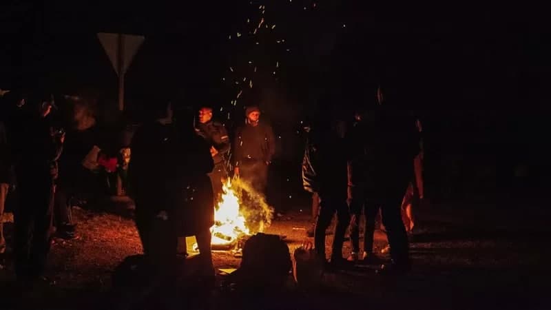 «Qanday yordam bermaslik mumkin? Rahmim kelyapti» - qo‘shnilar rossiyalik qochqinlarni qutqarishmoqda