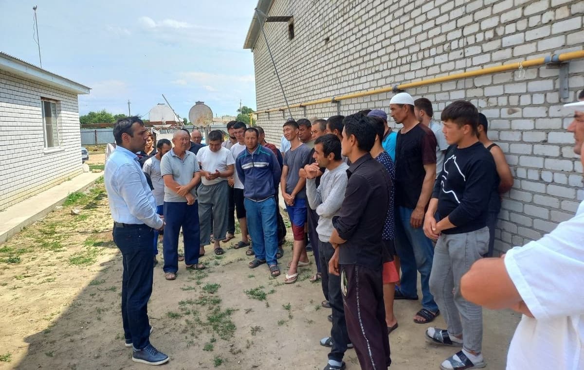 Rossiyada O‘zbekiston fuqarolariga kuch ishlatib, majburiy mehnatga jalb qilgan ish beruvchi hibsga olindi