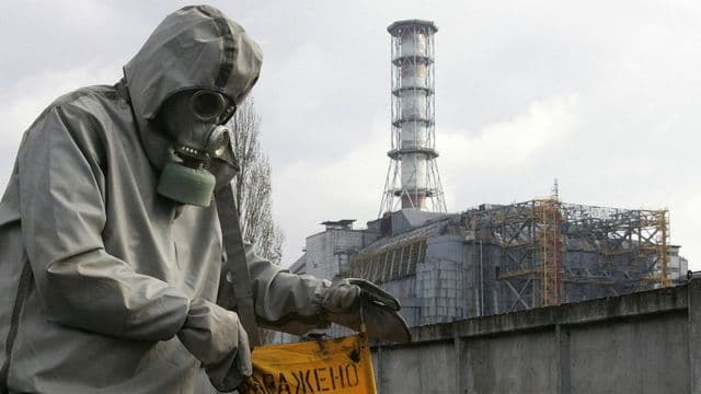 Эксперты рассказали, зачем российские войска захватили Чернобыльскую АЭС