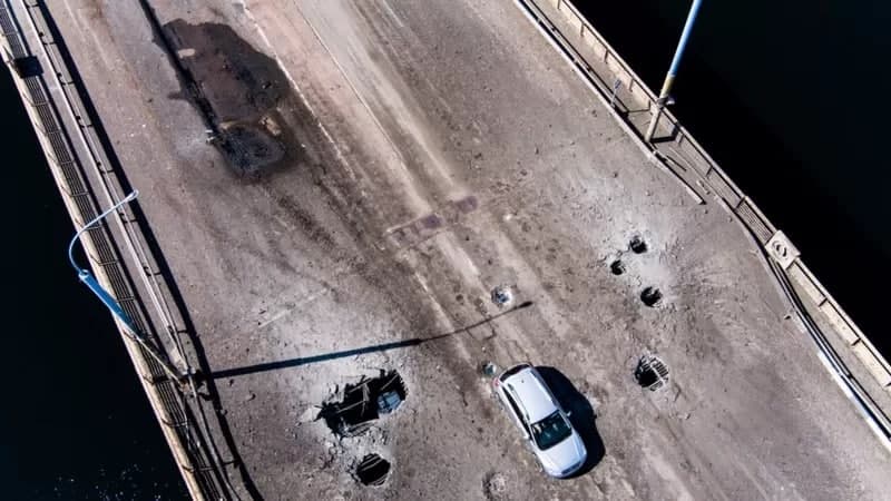 Antonov ko‘prigi yana HIMARS’dan o‘qqa tutildi. Ukraina Xerson oblastini qaytarib olishga tayyorlanmoqda