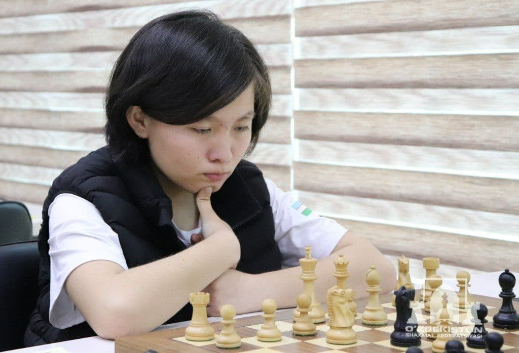 Умида Омонова стала чемпионкой мира по быстрым шахматам 