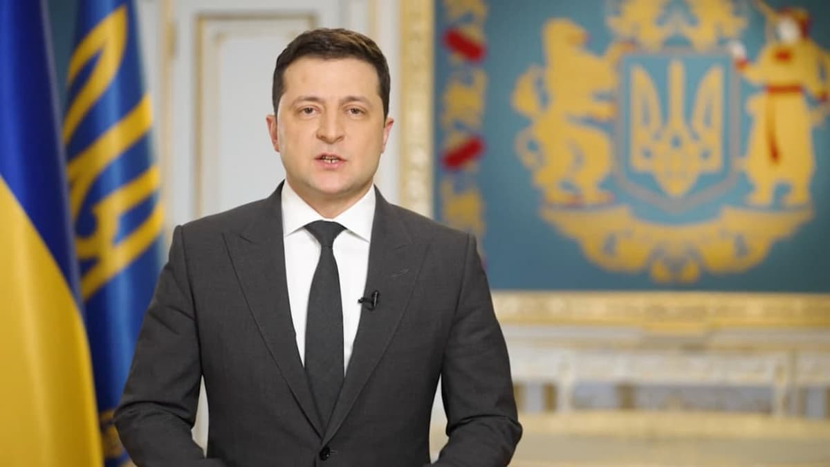 «Barchasi nazorat ostida, vahima uchun sabab yo‘q». Zelenskiy - Ukraina sharqidagi vaziyat haqida