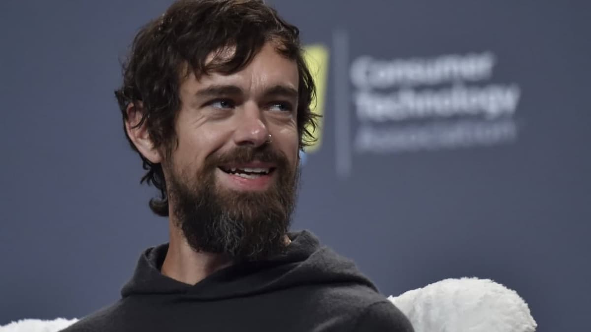 Twitter asoschisi kompaniya bosh direktorligini tark etdi