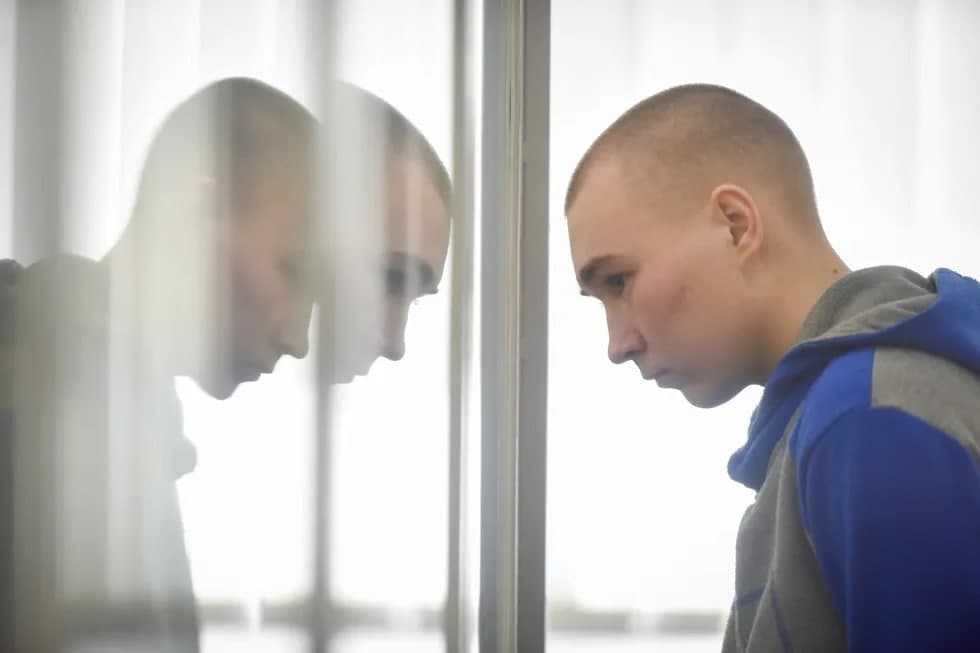 «Meni tinch qo‘yishlari uchun otdim»: Kiyevdagi sudda rossiyalik harbiy ko‘rsatma berdi