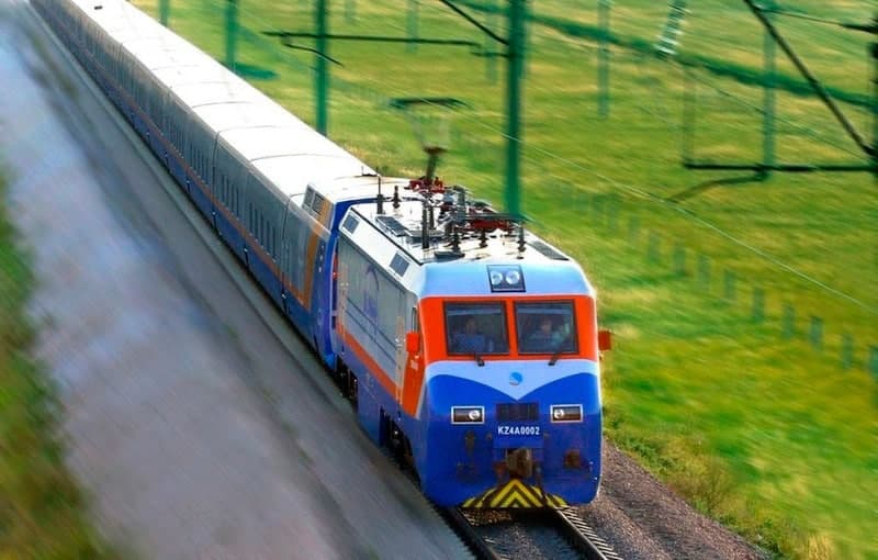 Узбекистан и Казахстан возобновляют железнодорожное сообщение