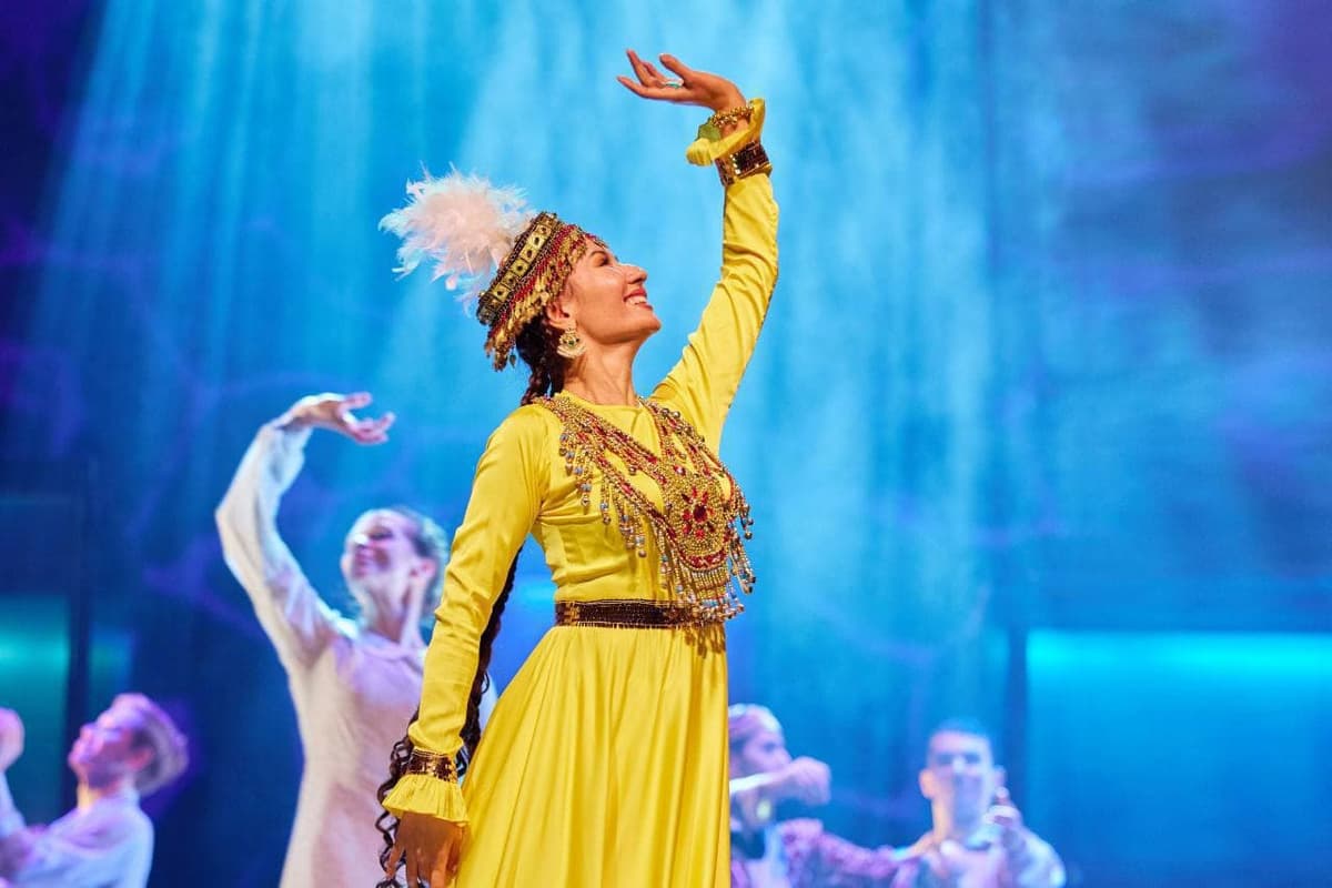Dubai Opera’da «Lazgi - qalb va muhabbat raqsi» baletining xalqaro premerasi bo‘lib o‘tdi 