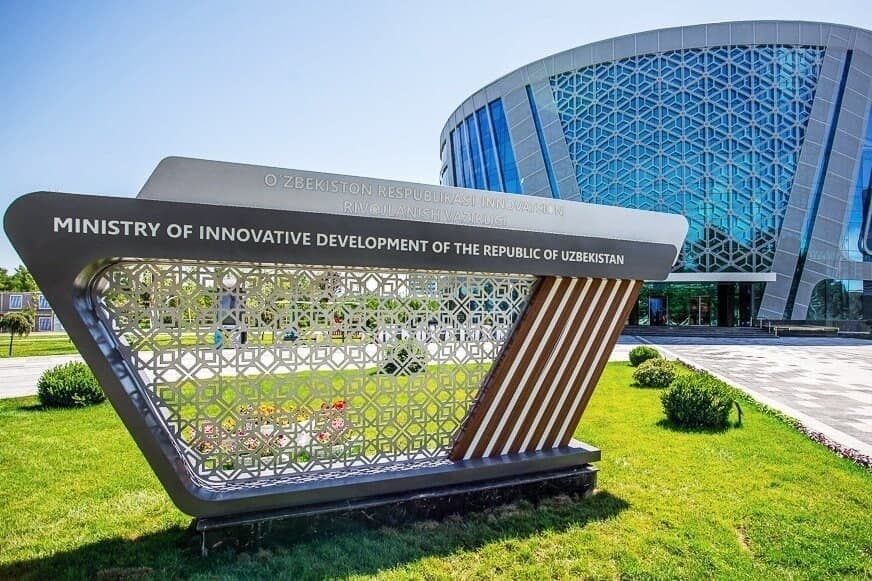 Innovatsiya vazirligi hukumatda Sardor Umrzoqov rahbarlik qilayotgan tizimga o‘tkazildi