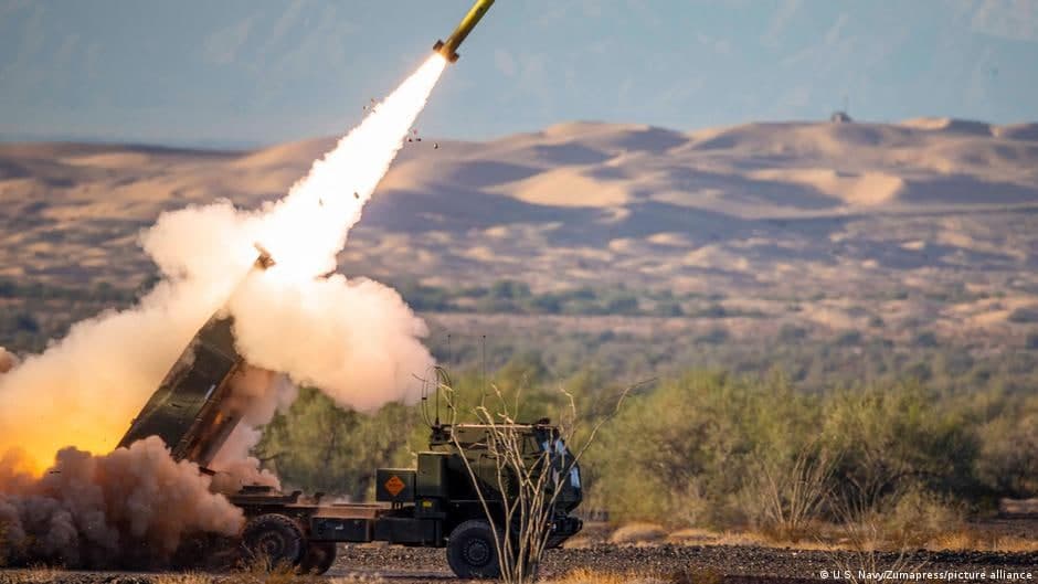 AQSh Ukrainaga yalpi o‘t ochish reaktiv tizimlarini yuboradi