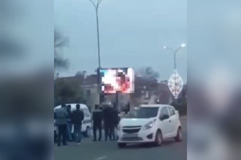 Правоохранители прокомментировали инцидент с показом порно на рекламном электронном мониторе 