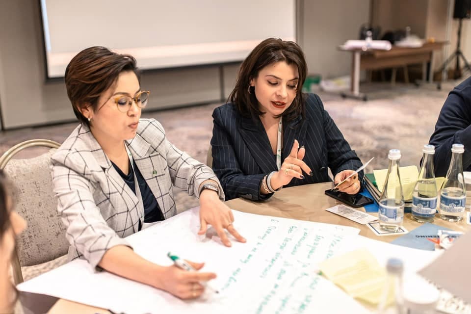 IFC and Ipak Yuli Bank establish partnership to support small businesses in Uzbekistan