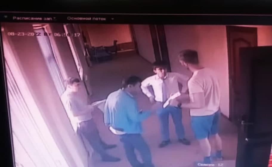«Мы позоримся перед туристами»: сотрудники ОВД в Ташкенте начали проверять гостиницы и тревожить гостей с раннего утра