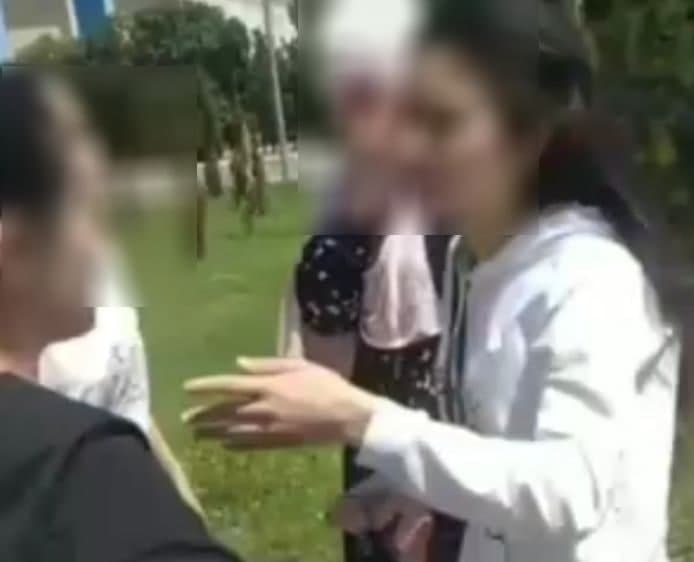 В Джизаке несколько девушек устроили самосуд над школьницей