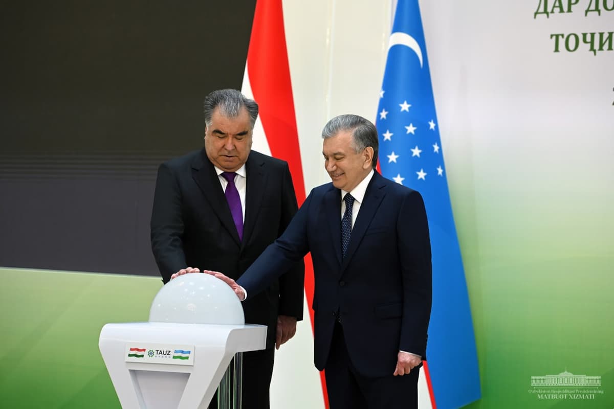 Shavkat Mirziyoyev, Emomali Rahmon launch construction of HPP on Zarafshan River