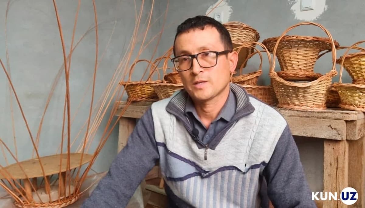 Xarajati kam, daromadi yaxshi mashg‘ulot – navoiylik savatchi kuniga 10dan ortiq savat to‘qib sotyapti