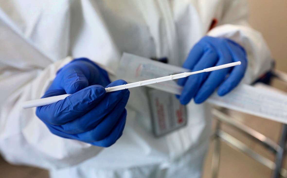 Doctors continue selection of Uzbek migrants who are ready to go to work in Russia
