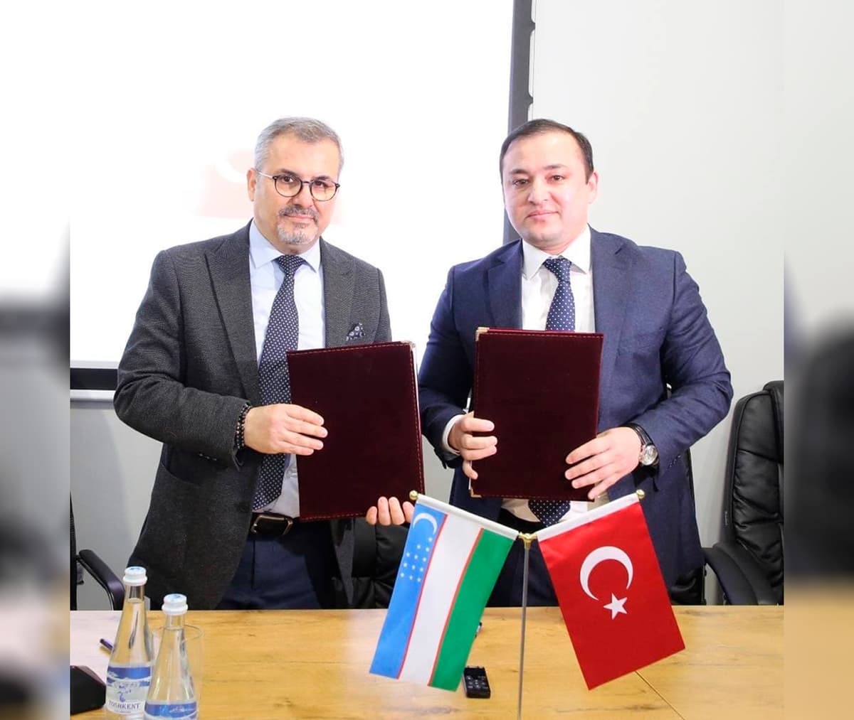 Toshkent davlat stomatologiya instituti va Turkiyaning nufuzli Istinya universiteti o‘rtasida hamkorlik shartnomasi imzolandi