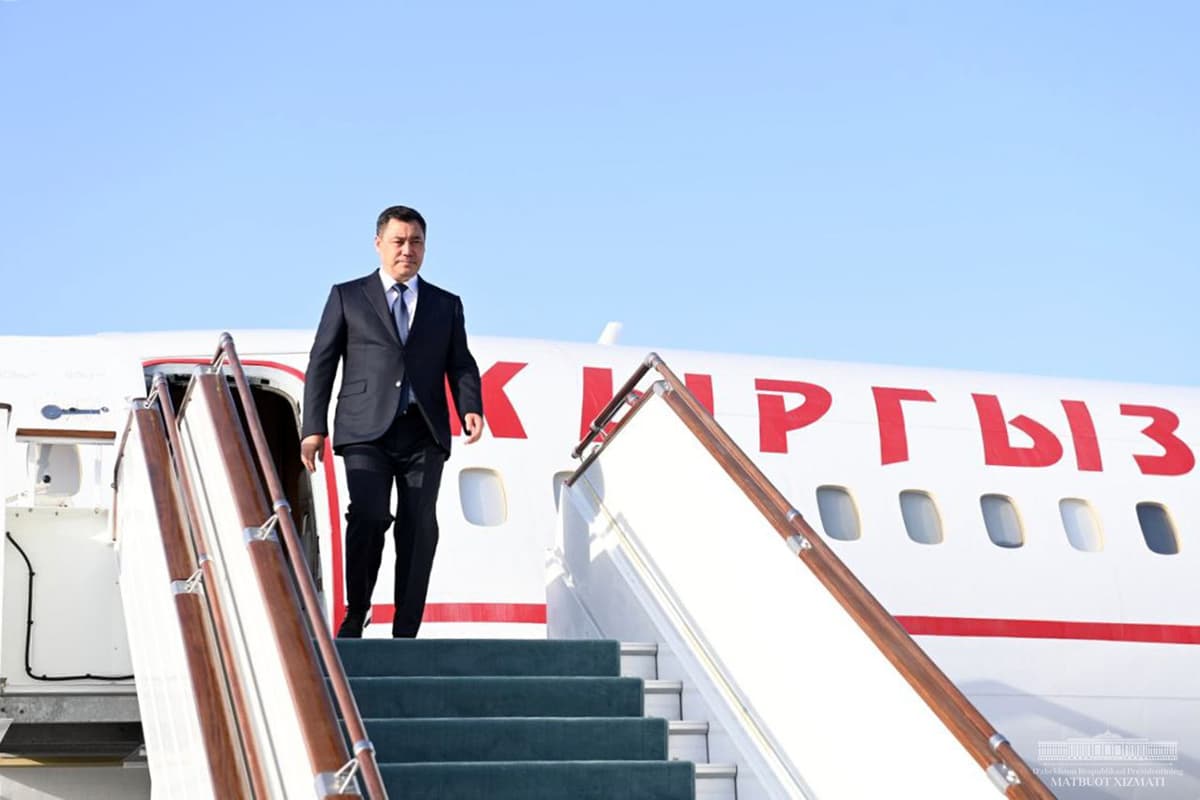 Президент Кыргызстана прибыл в Самарканд 