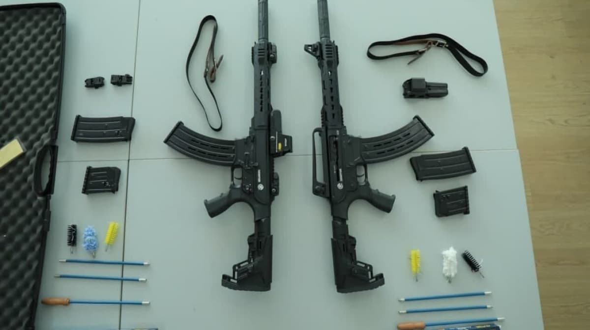 В Ташкенте и Фергане пресекли незаконный ввоз оружия и боеприпасов
