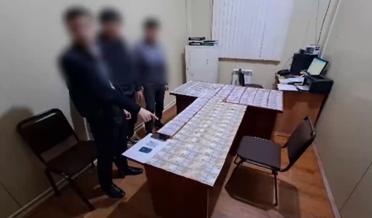 Two students who did internship in a bank commits a crime in Surkhandarya