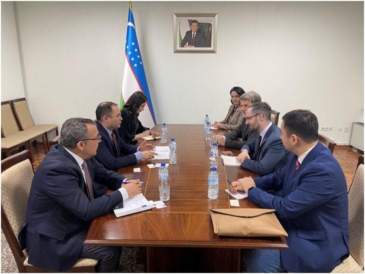 Özbekiston va Fridrix Ebert jamğarmasi örtasidagi hamkorlik muhokama qilindi