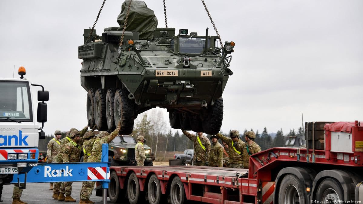AQŞ Ukrainaga Stryker bronetransportyorlarini berişga tayyorlanyapti