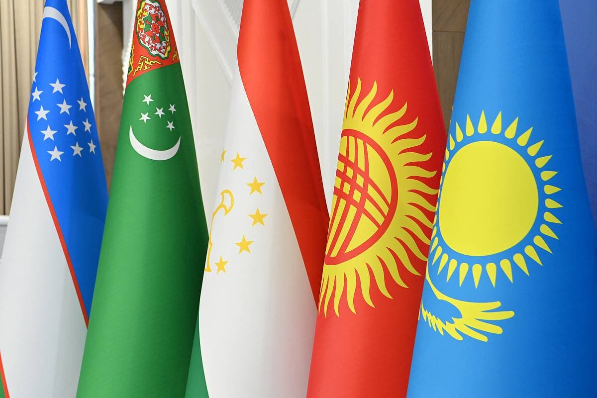 Норов предложил создать инвестиционный фонд Центральной Азии