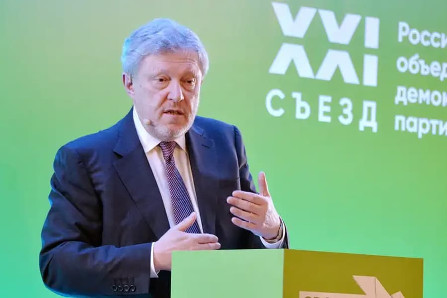 Yavlinskiy Kremlda Putin bilan uchrashdi