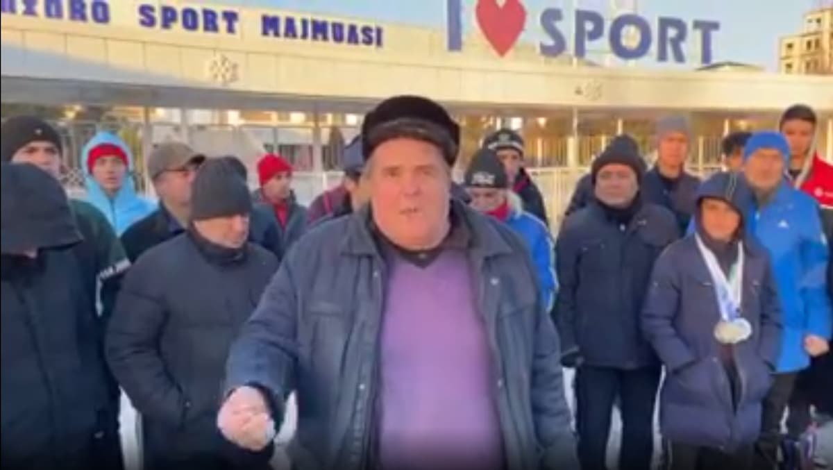 “Hamma sharoit turistlarga, o‘zimizning xalq-chi?” - buxoroliklar markaziy stadionni buzmaslikni so‘ramoqda