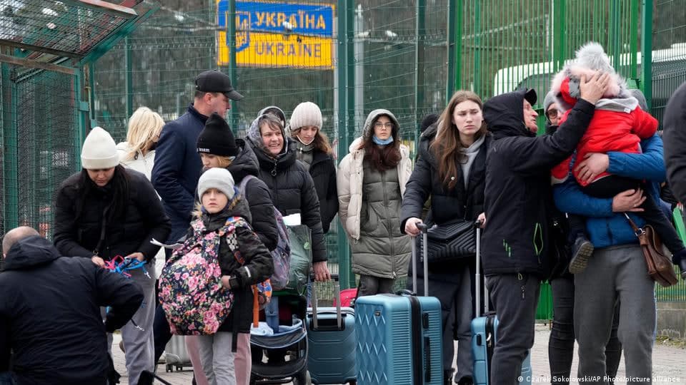 YeI ukrainaliklarning qochqin maqomini 2025 yil martigacha uzaytirdi