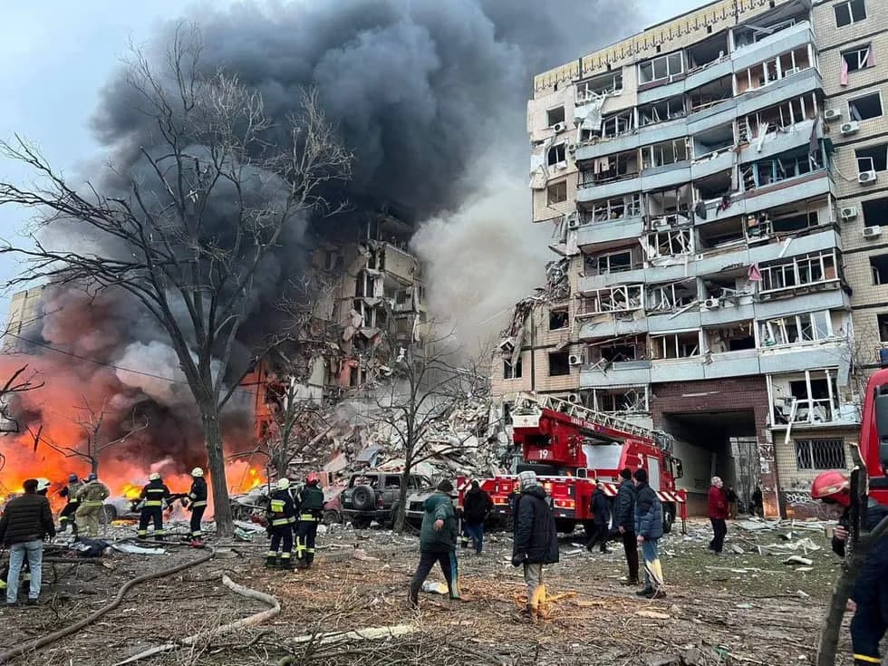 Rossiya Ukrainani kun davomida o‘qqa tutdi, qurbonlar ko‘p. Asosiy ma’lumotlar