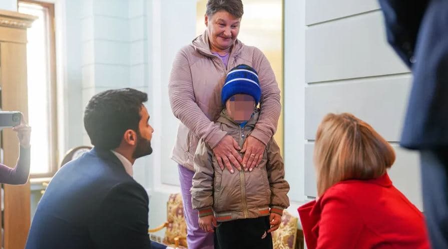 Qatar ukrainalik bolalarni Rossiyadan qaytarish bo‘yicha kelishuvni e’lon qildi