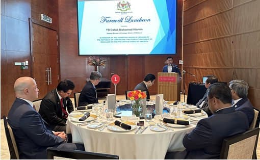 O‘zbekistonning Malayziyadagi elchisi diplomatik missiyasini yakunlayapti
