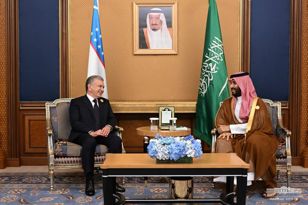 President Mirziyoyev holds talks with Crown Prince of Saudi Arabia