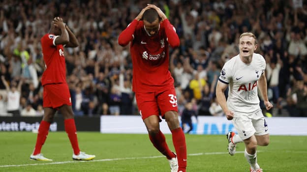 Manchester uchun qora kun, Londonda drama va mojaro. Angliyada kun o‘yinlari